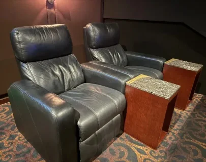 TOHOシネマズ新宿プレミアラグジュアリーシート体験記｜鬼滅の刃 無限城編を贅沢に楽しむ