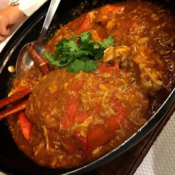 シンガポール美食の代表格：JUMBO SEAFOODの絶品チリクラブに舌鼓