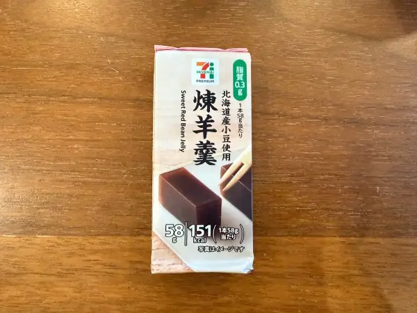 【実食】セブン「煉羊羹」はなぜ人気?105円で買える“上品な甘さ”を徹底レビュー