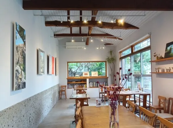 「竜王戦おやつ」で有名な富士宮の隠れ家カフェ【モウデルコーヒーJINQ店】で過ごす至福の時間