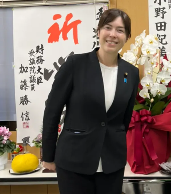 小野田紀美氏はなぜ支持されるのか？人気の理由とは？最新動向と国民の声