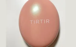 【徹底レビュー】TIRTIRピンククッションは崩れにくい？脂性肌が1年使った本音と口コミ評価