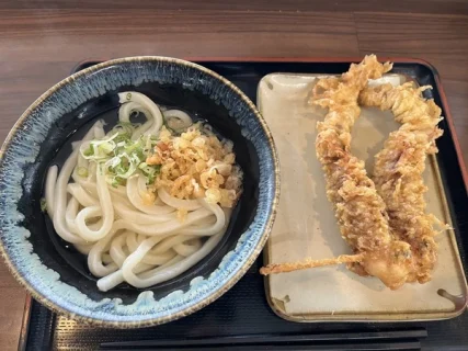 【岡山グルメ】香川まで行かなくてもOK！セルフうどん「さざなみ」の名物ゲソ天が衝撃的だった