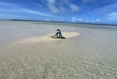 宮古島に浮かぶ幻の浜「ユニの浜」カヌーツアーのリアルを徹底レビュー