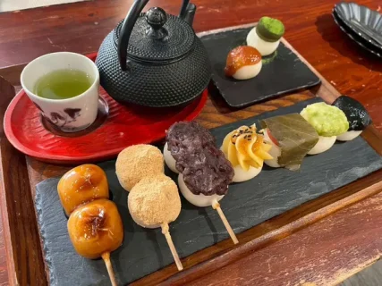 【岡山・矢掛カフェ】SNSで話題！t2Lab.の「だんご行列」は見た目だけじゃなかった！実食レビュー