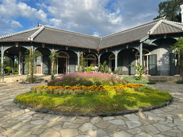 【長崎県】グラバー園完全ガイド!絶景と隠れ家カフェ「SAPIN」徹底レビュー