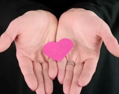 戸田恵梨香、林修と4年ぶり共演で表情の柔らかさ指摘『子供からもらってるものが大きい』出産経て深まる家族観