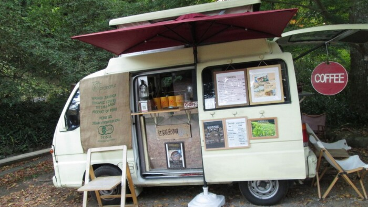 北鎌倉・浄智寺で味わう至福の一杯。「ジョージーズマーケット」の森カフェ体験記