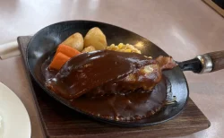 道南グルメ旅の目的地！「レストラン ケルン」肉汁あふれるハンバーグに感動