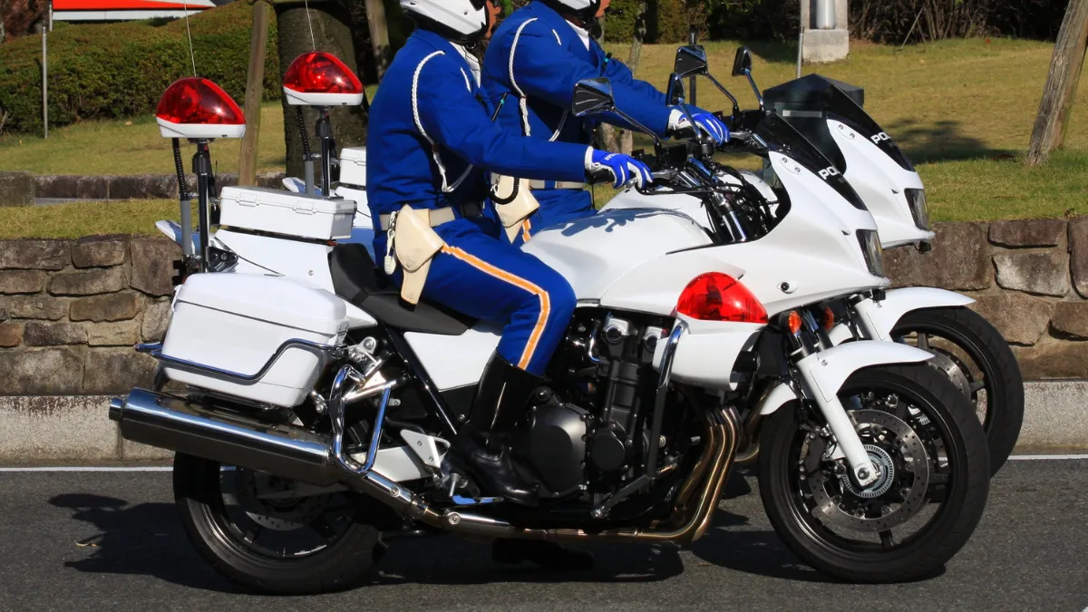 神奈川県警第2交通機動隊不祥事　実績重視が背景か　不適切な取り締まり2700件で巡査部長ら書類送検へ