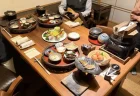 小湊温泉「三水」の朝食テーブル全景