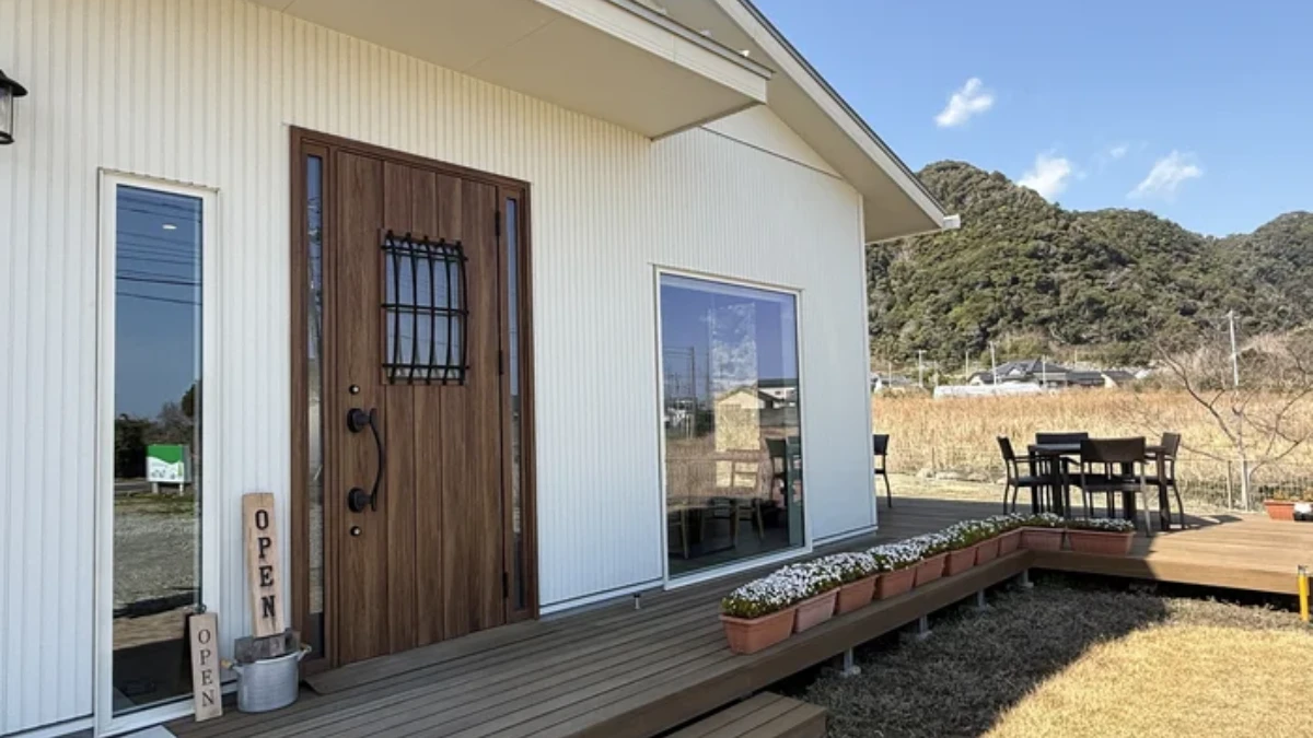 南房総・千倉「トールツリー」で五感を満たすランチ体験レビュー サクサクのキッシュ、絶品テリーヌ、もっちり手作りパンが最高だった話。」