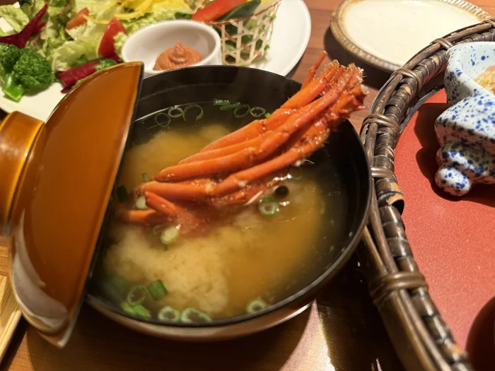 伊勢海老味噌汁全体