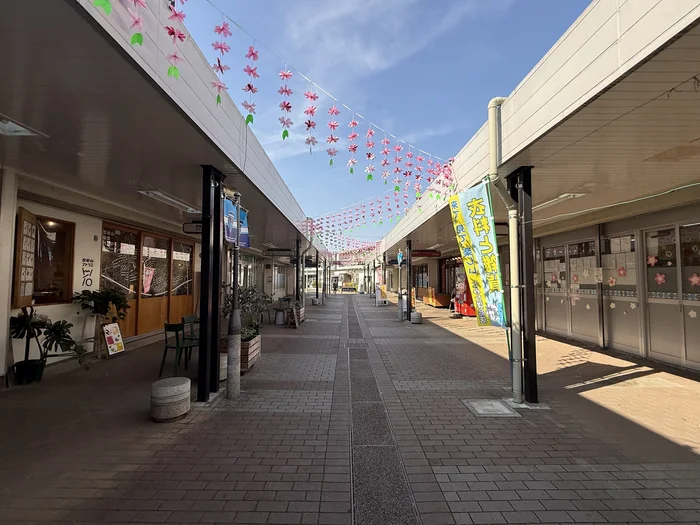 左近山ショッピングセンターの通路