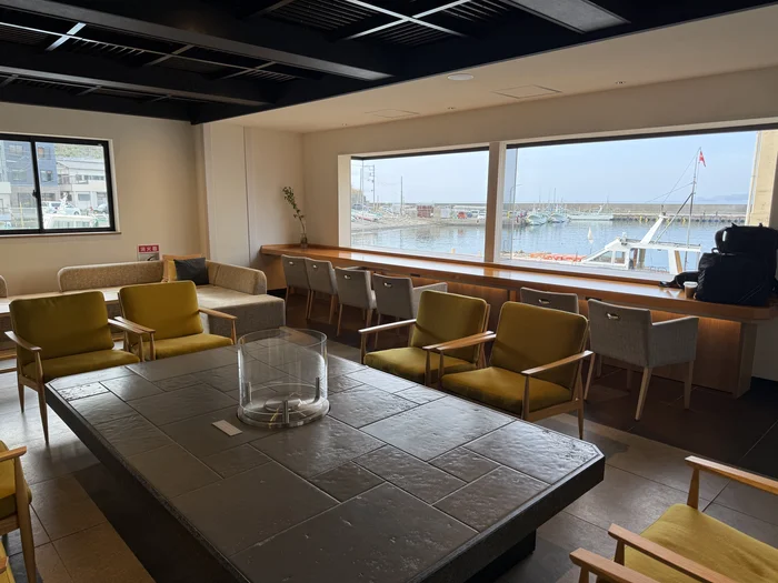 画像 ラウンジ昼間海ビュー
