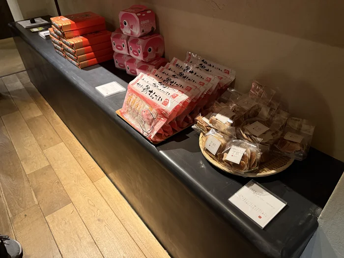 画像 ロビーお土産コーナー