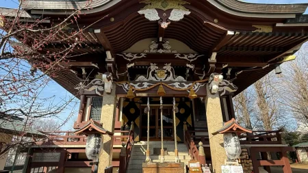 新宿・諏訪神社は勝運と縁結びのご利益がやばい？1200年の歴史と見どころを参拝レポ！