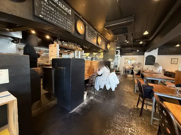 Tas Yard店内カウンター側