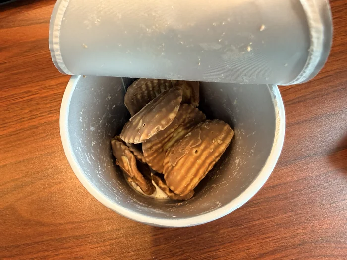 画像 開封したカップの中身