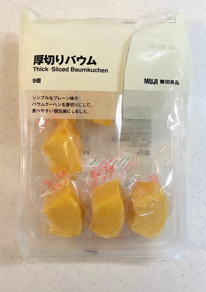 画像 無印良品 大袋 厚切りバウムのパッケージ全体