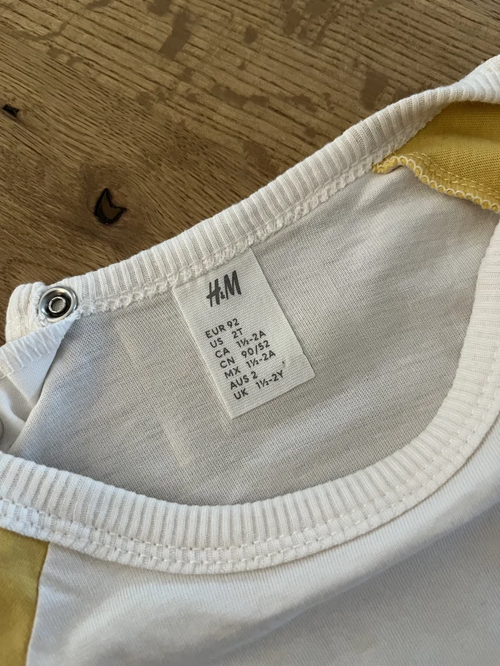 フィルム貼り付け完成後のタグ全体