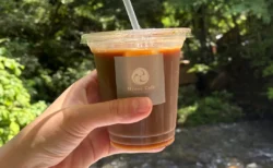 京都・貴船の川床カフェ「兵衛」を満喫！席料880円、川のすぐ横の特等席で涼む時間を体験レポ