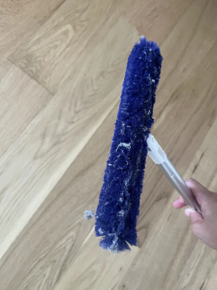 画像 使用後のモップにホコリが絡んだ様子