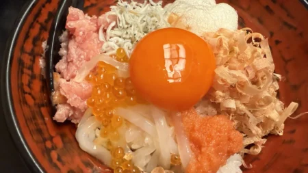 朝からかつお節削り体験！千葉・白子町『豪漁の宿 浜紫』の朝食は選べる焼き魚と海鮮のっけ丼で約1時間楽しめた体験レポ