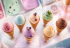 パステルカラーのアイスクリームショップのカウンターに、色とりどりのアイスクリームコーンが並び、幻想的な光の粒子が重なる情景