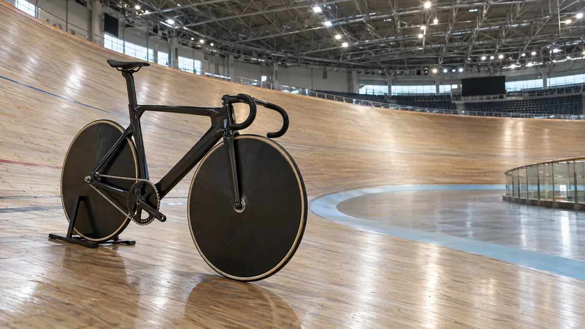 梅澤幹太、アジア大会の自転車男子オムニアムで金メダル　9月30日の男子4000メートル団体追い抜き銀に続く表彰台、鹿屋体大22歳の経歴